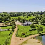 3 Avec Terrasse Pour 6 Personnes - Api-1-52-1375 Saint-Gervais-dʼAuvergne
