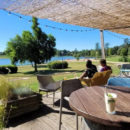 3 Avec Terrasse Pour 6 Personnes - Api-1-52-1375 Κάμπινγκ *