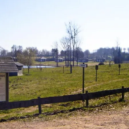 3 Avec Terrasse Pour 6 Personnes - Api-1-52-1375 Saint-Gervais-dʼAuvergne