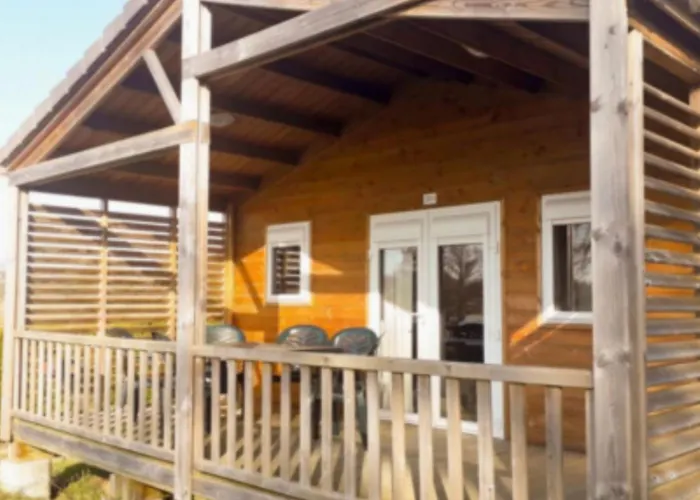 3 Avec Terrasse Pour 6 Personnes - Api-1-52-1375 *